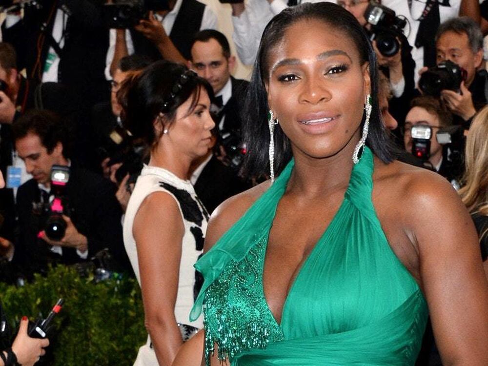 Pregnant Serena Williams Poses Naked On Magazine Cover My XXX Hot Girl