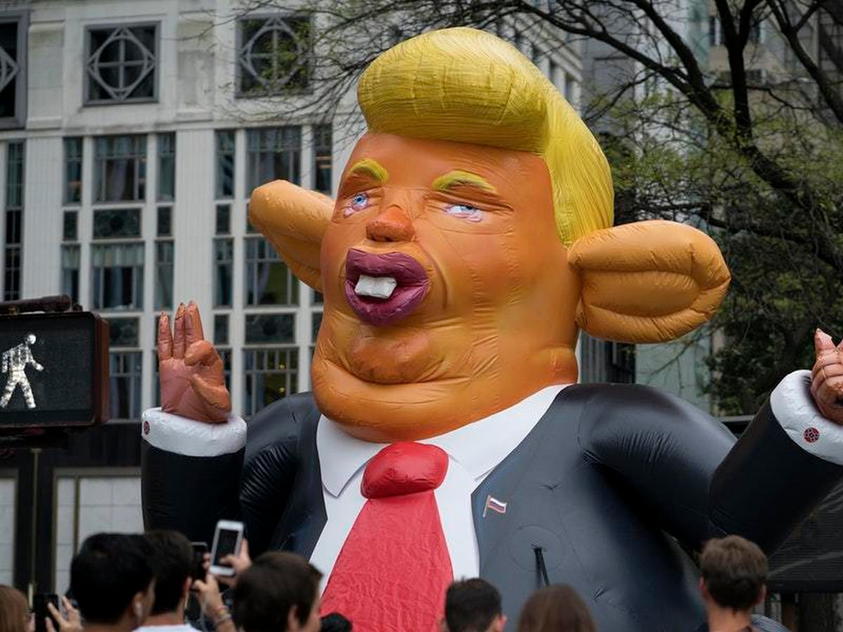 A Giant Inflatable Rat That Looks A Lot Like Donald Trump Appears In