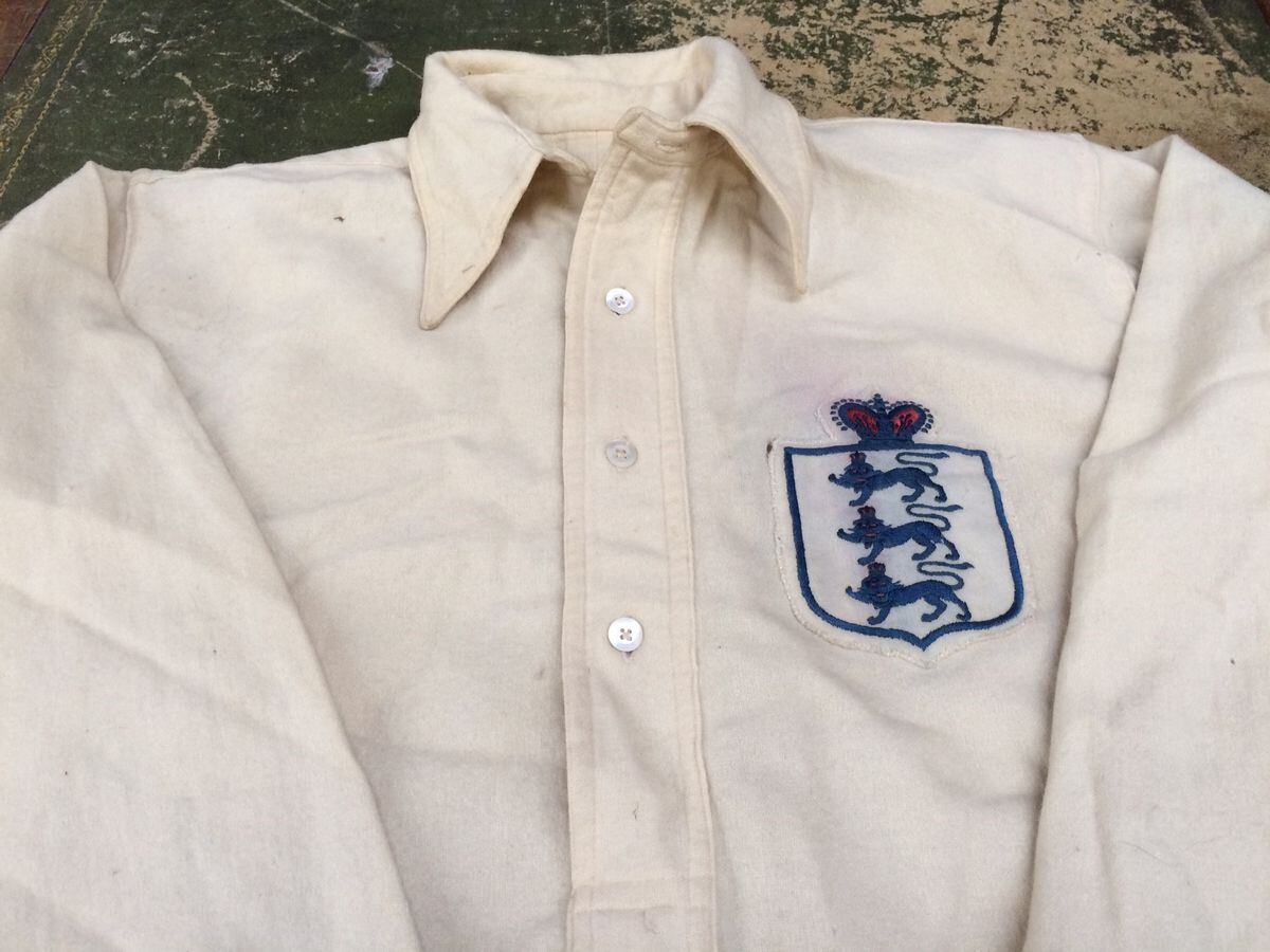 second hand england football shirts