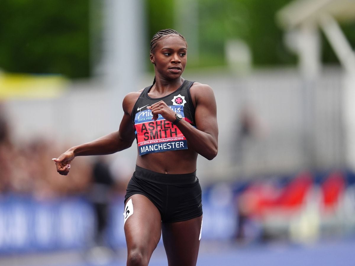 Dina Asher-Smith warms the crowd on a chilly day in Manchester