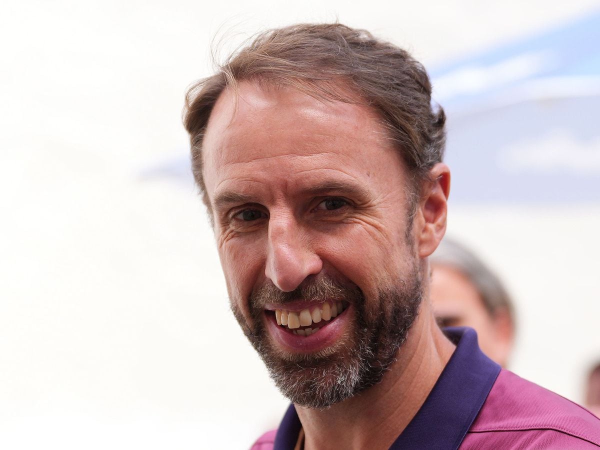 Gareth Southgate urges England to seize ‘chance to make history’