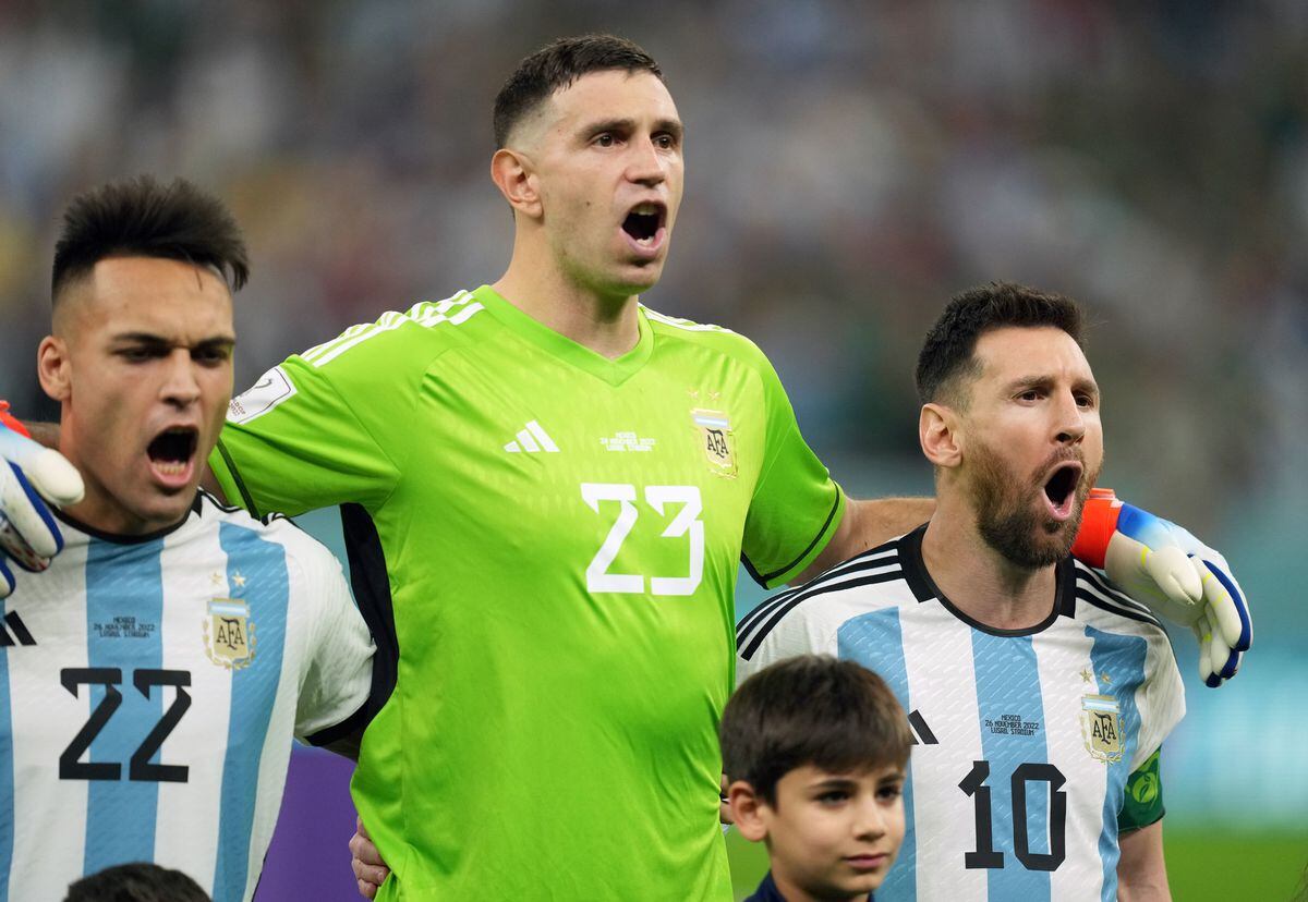 Emi Martinez insists Lionel Messi 'is the only player in history to  complete football' after leading Argentina to World Cup glory as goalkeeper  reveals his surprising pre-final ritual