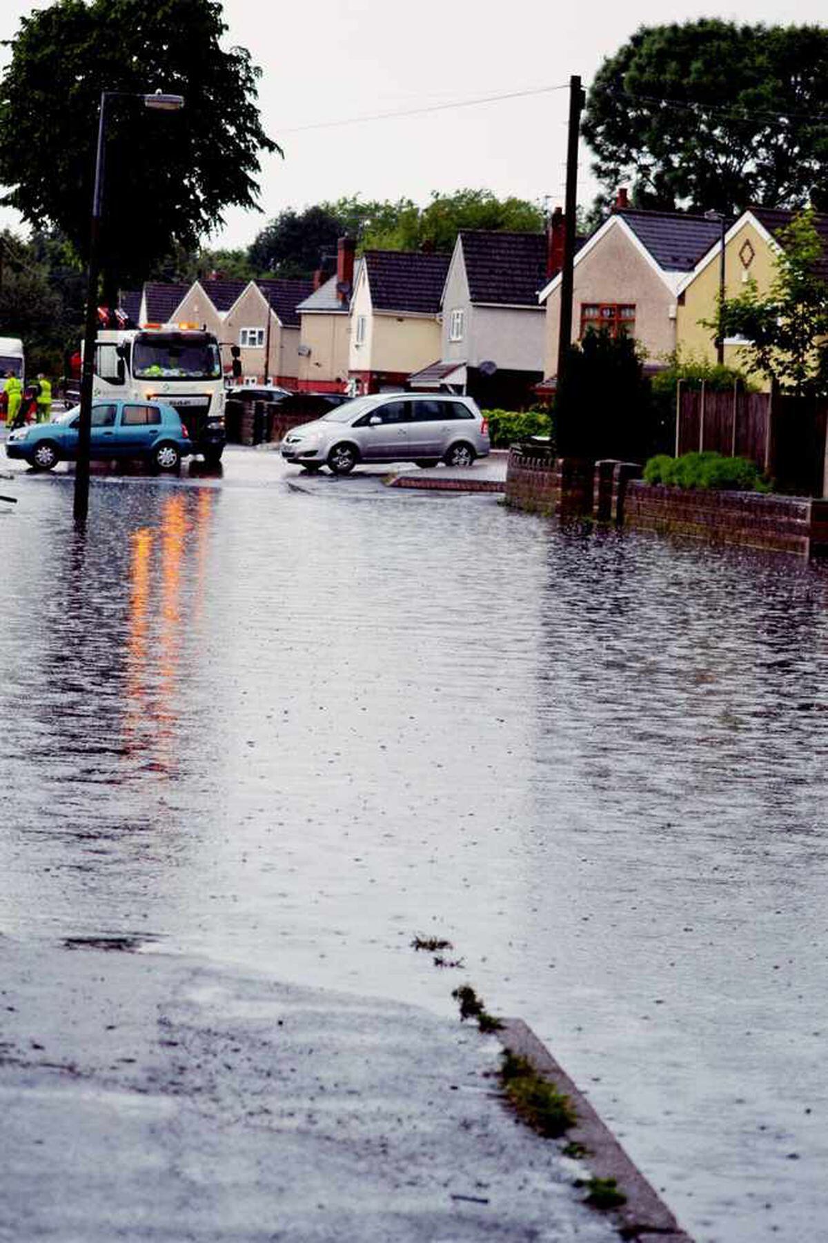 West Midlands Flash Flooding: Torrential Rain Swamps Roads For The ...