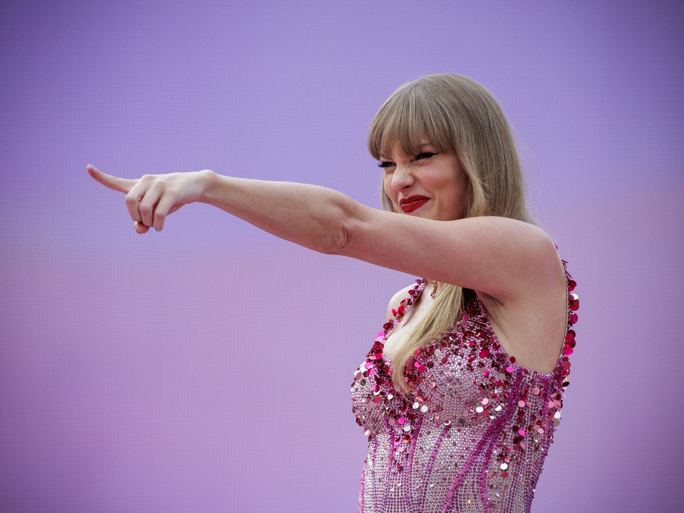 Swift tells Dublin fans she will remember their reaction ‘for rest of her life’