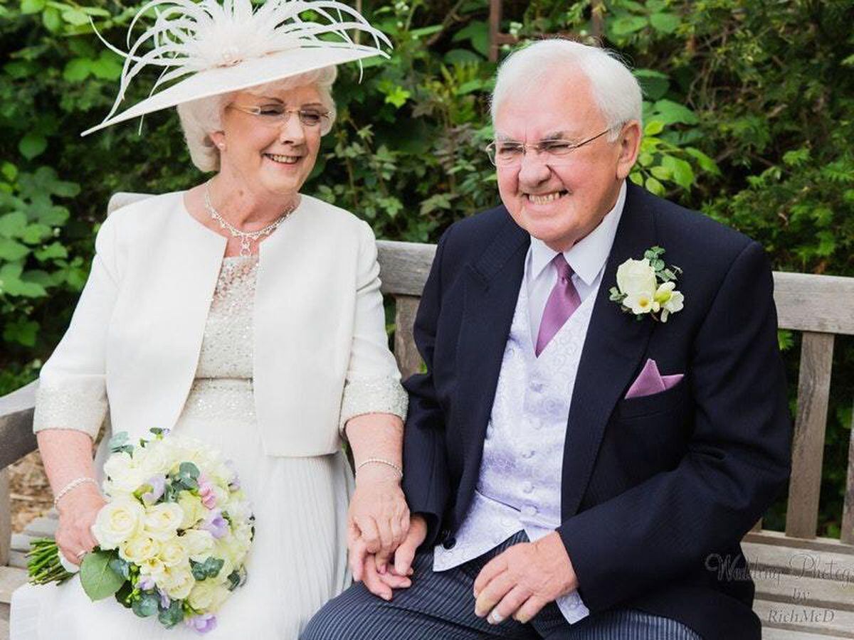 Elderly couple married after falling in love in care home | Express & Star