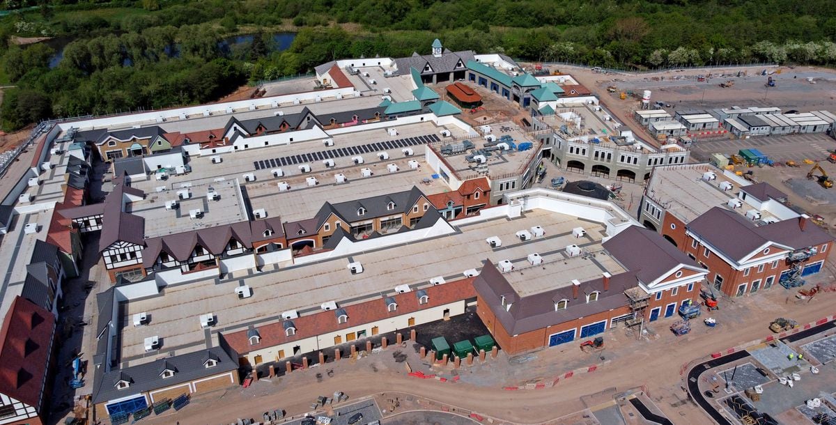 watch-drone-footage-shows-160-million-cannock-designer-outlet-near