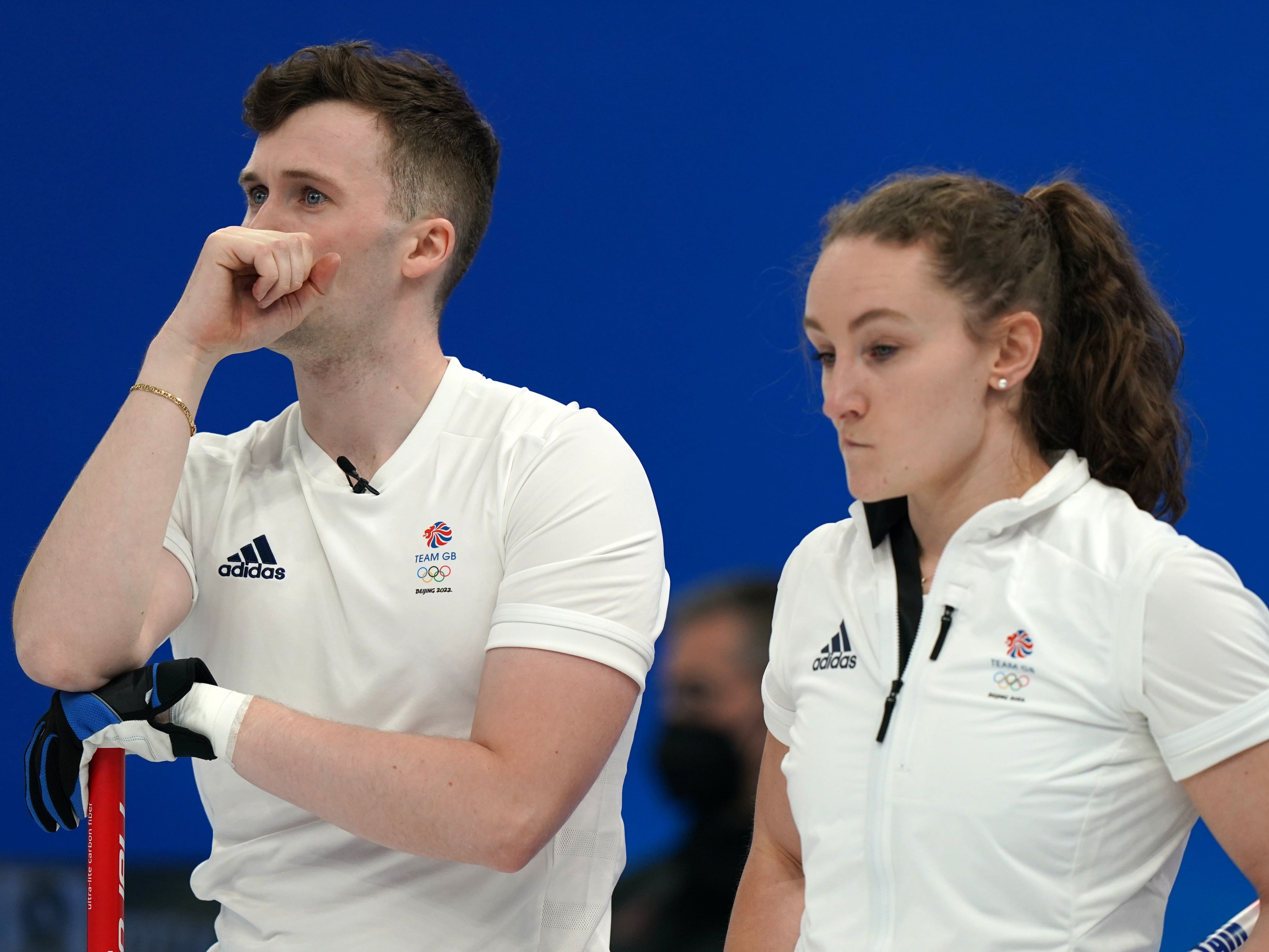 Bruce Mouat and Jennifer Dodds make winning start to mixed curling campaign
