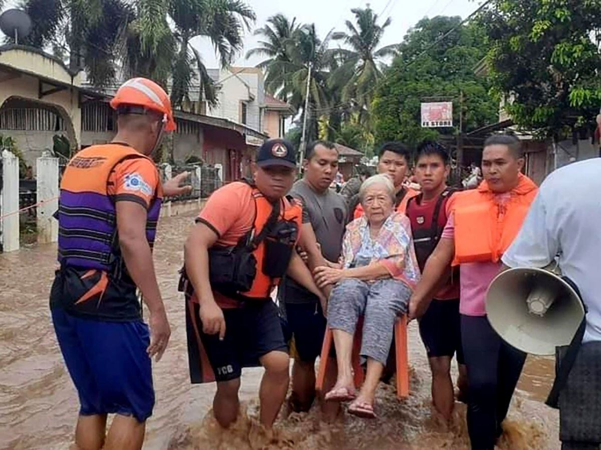 29 Die As Heavy Rain And Floods Hit Philippines | Express & Star