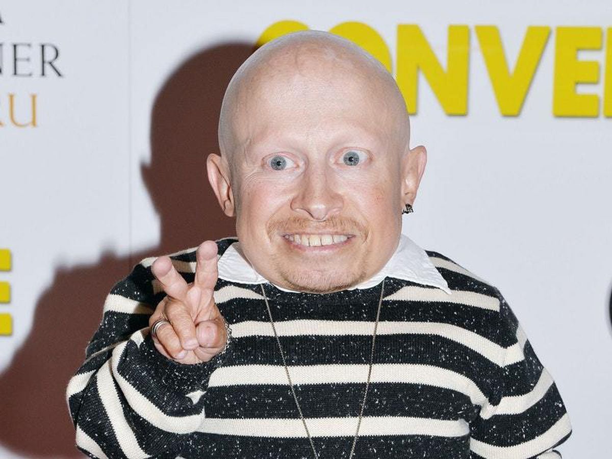Tributes To Austin Powers Star Verne Troyer Dead Aged 49 Express And Star