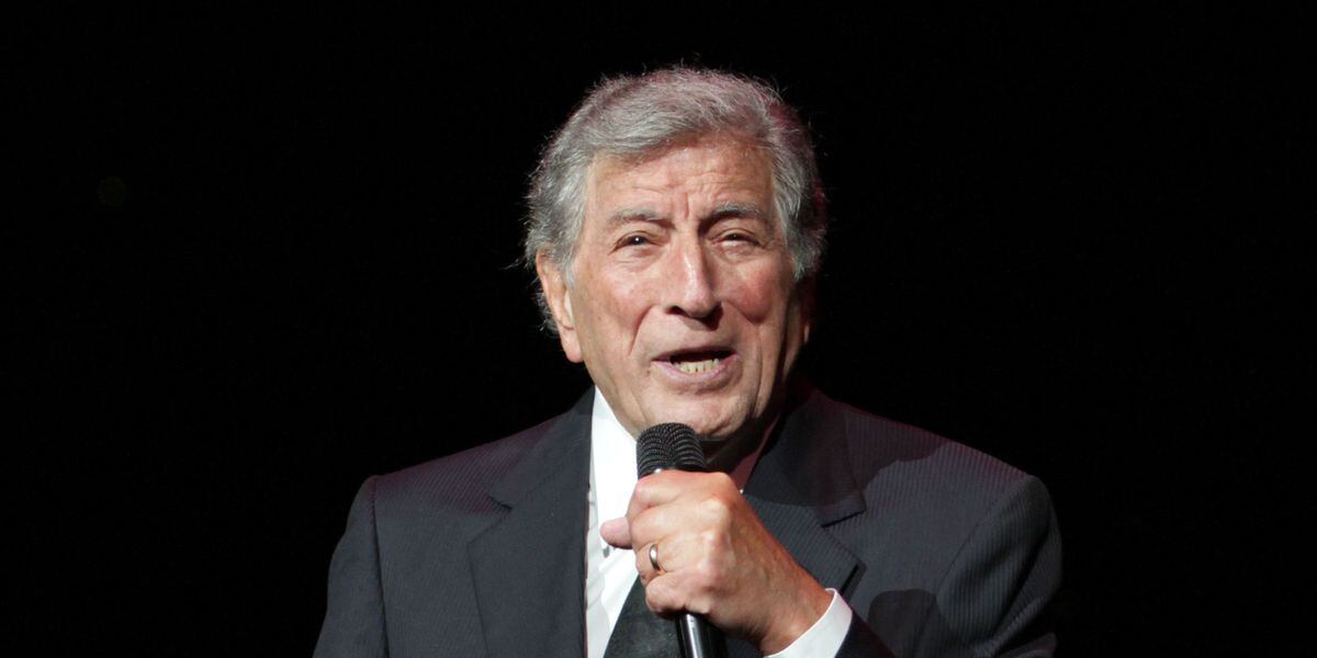 Tony Bennett honoured with Symphony Hall seat as star plays venue for ...