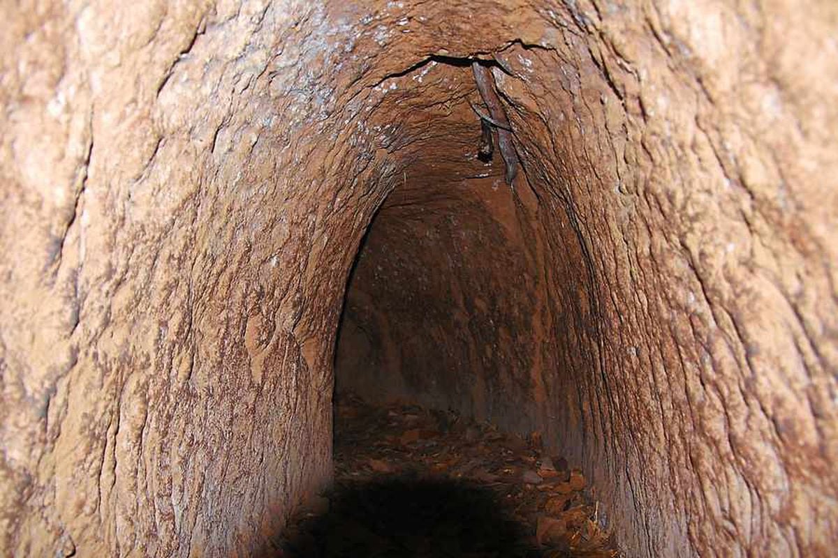 hidden-tunnels-of-the-vietnam-war-express-star