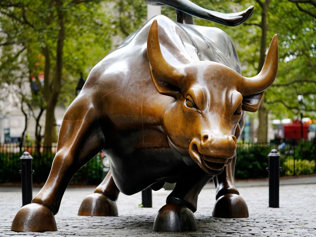 charging bull mini statue