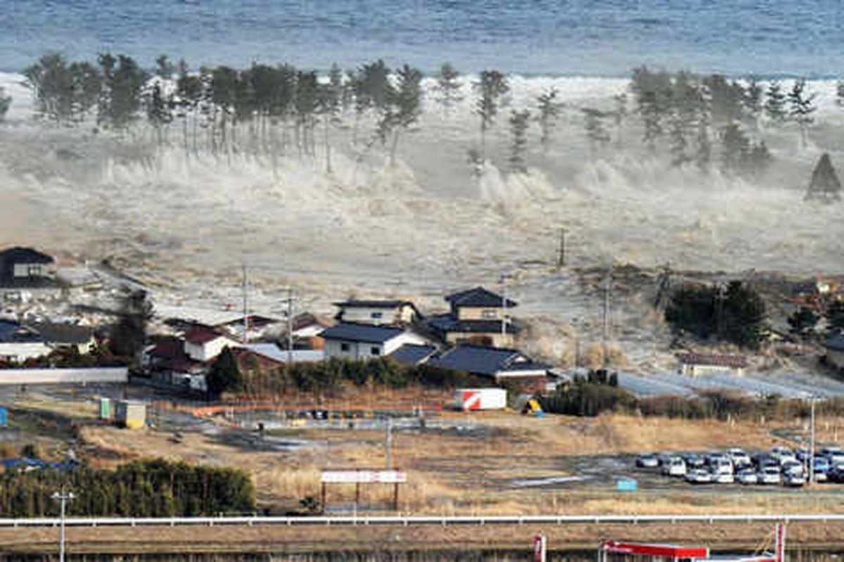 Hundreds dead as Japan is hit by Tsunami | Express & Star