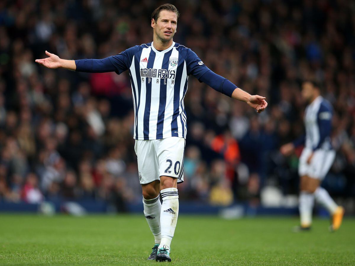 West Brom Boss Tony Pulis Predicts More To Come From Grzegorz Krychowiak Express Star