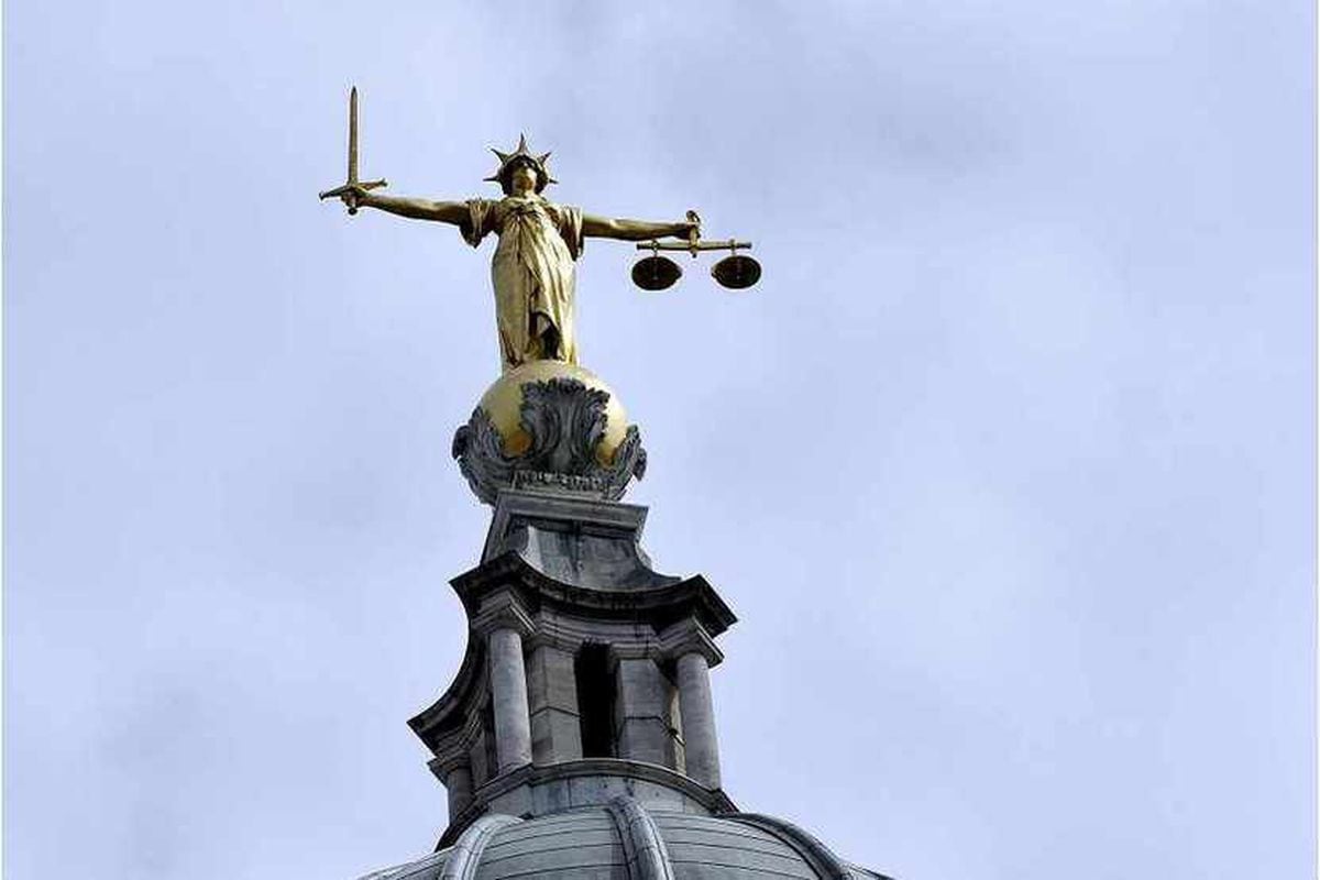 Man cleared of sex attack in hotel room | Express & Star