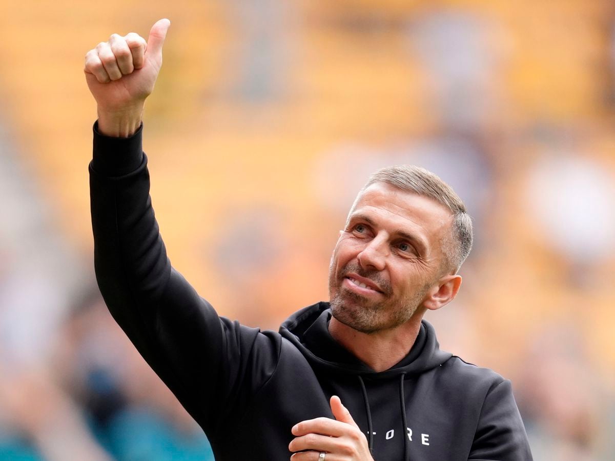 Gary O'Neil issues message to Wolves fans over 'incredible' response |  Express & Star