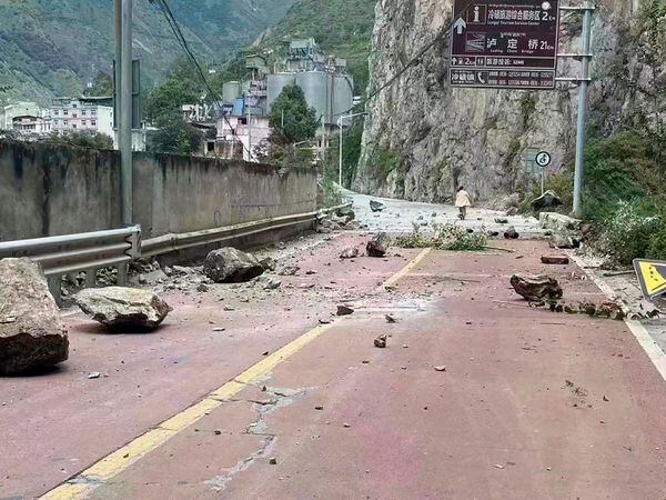 South-west China Quake Leaves Dozens Dead And Triggers Landslides ...