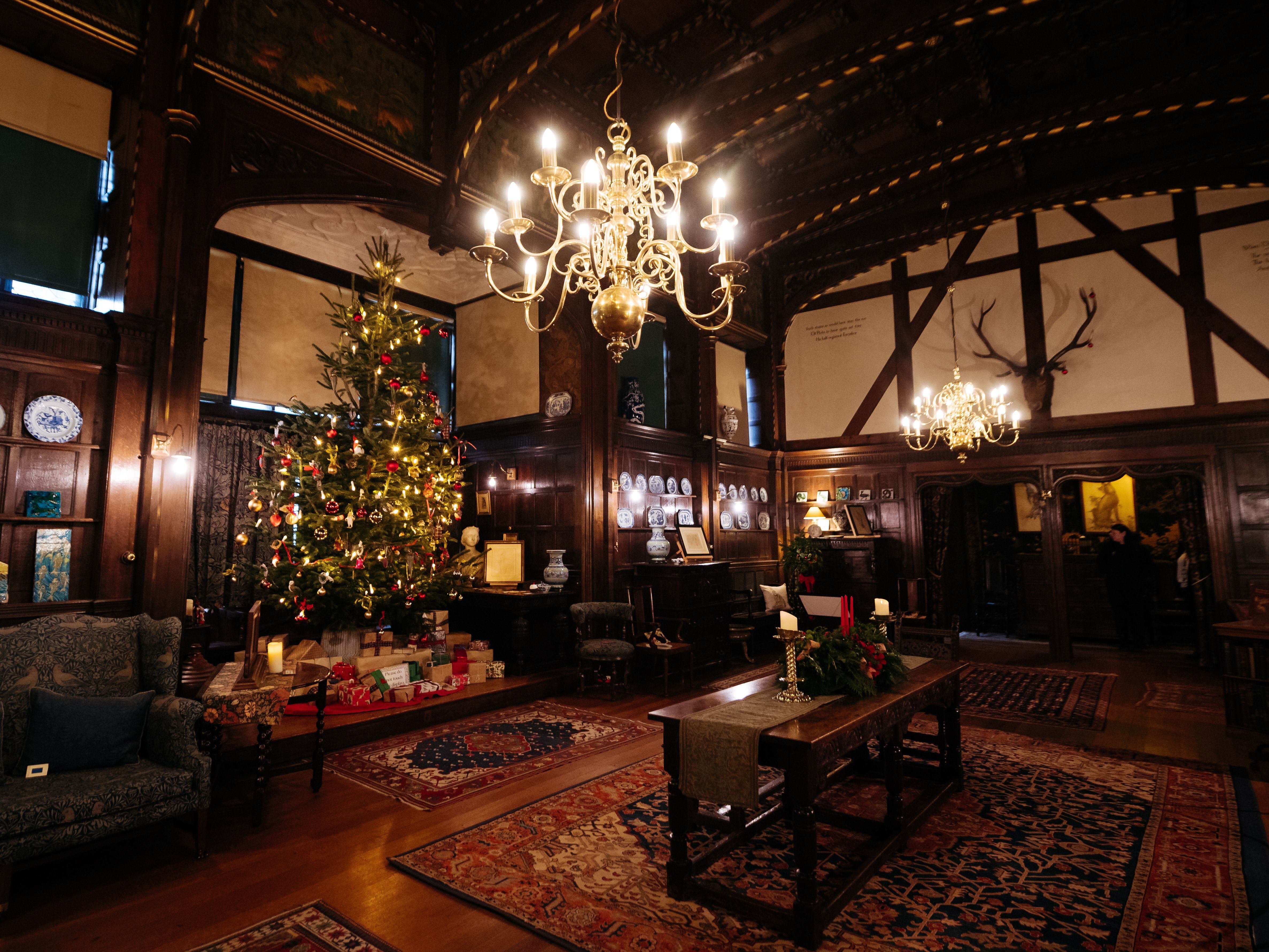 Manor house set to light up for Victorian Christmas