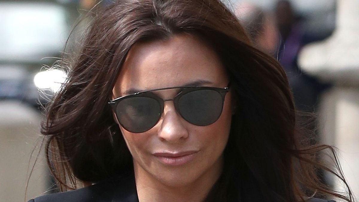 Ryan Giggs' estranged wife seeks swift end to court fight ...