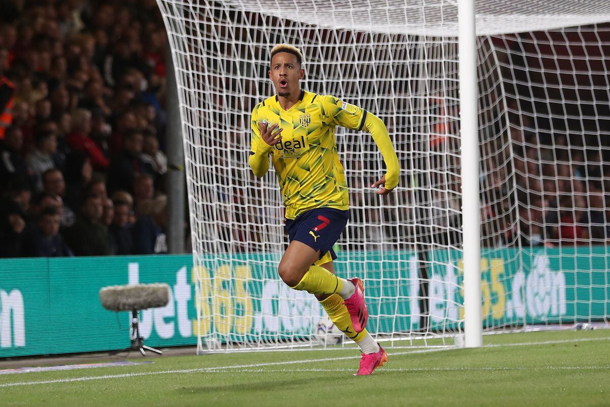 Callum Robinson of West Bromwich Albion celebrates after scoring a goal to make it 2-2. (AMA)