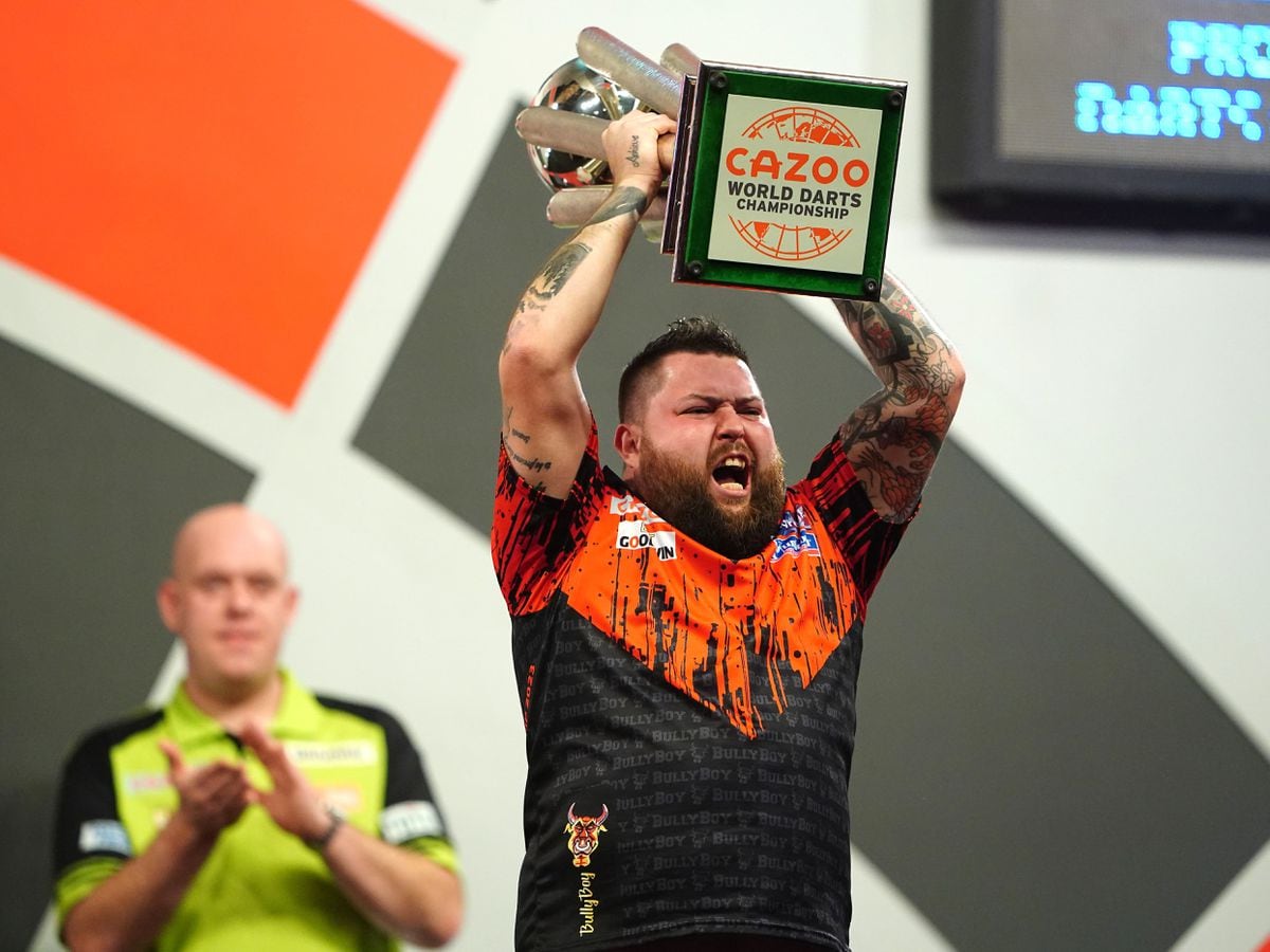 Michael Smith throws nine-darter en route to winning maiden World ...