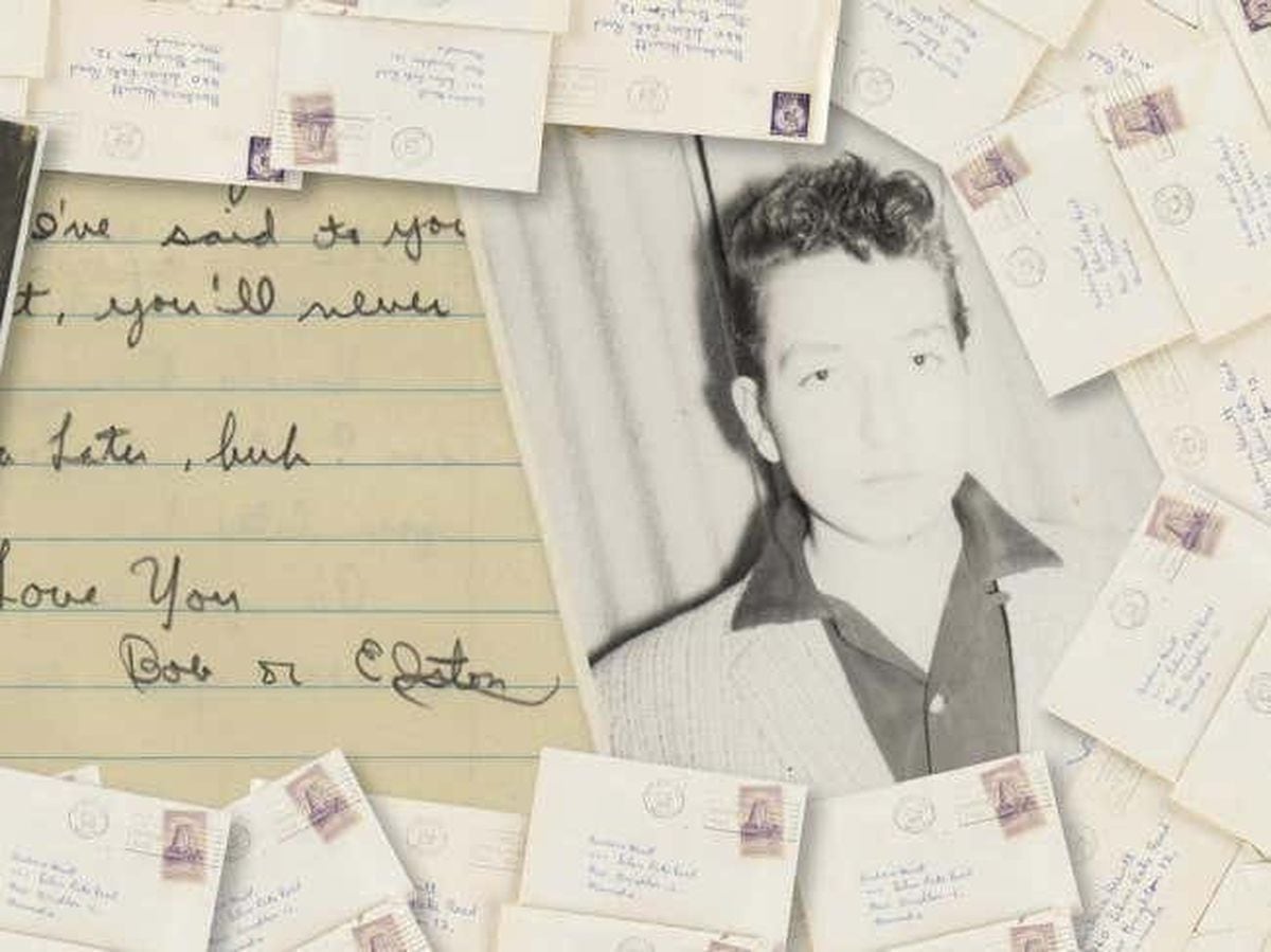 Bob Dylan Love Letter Collection Sells for $670,000