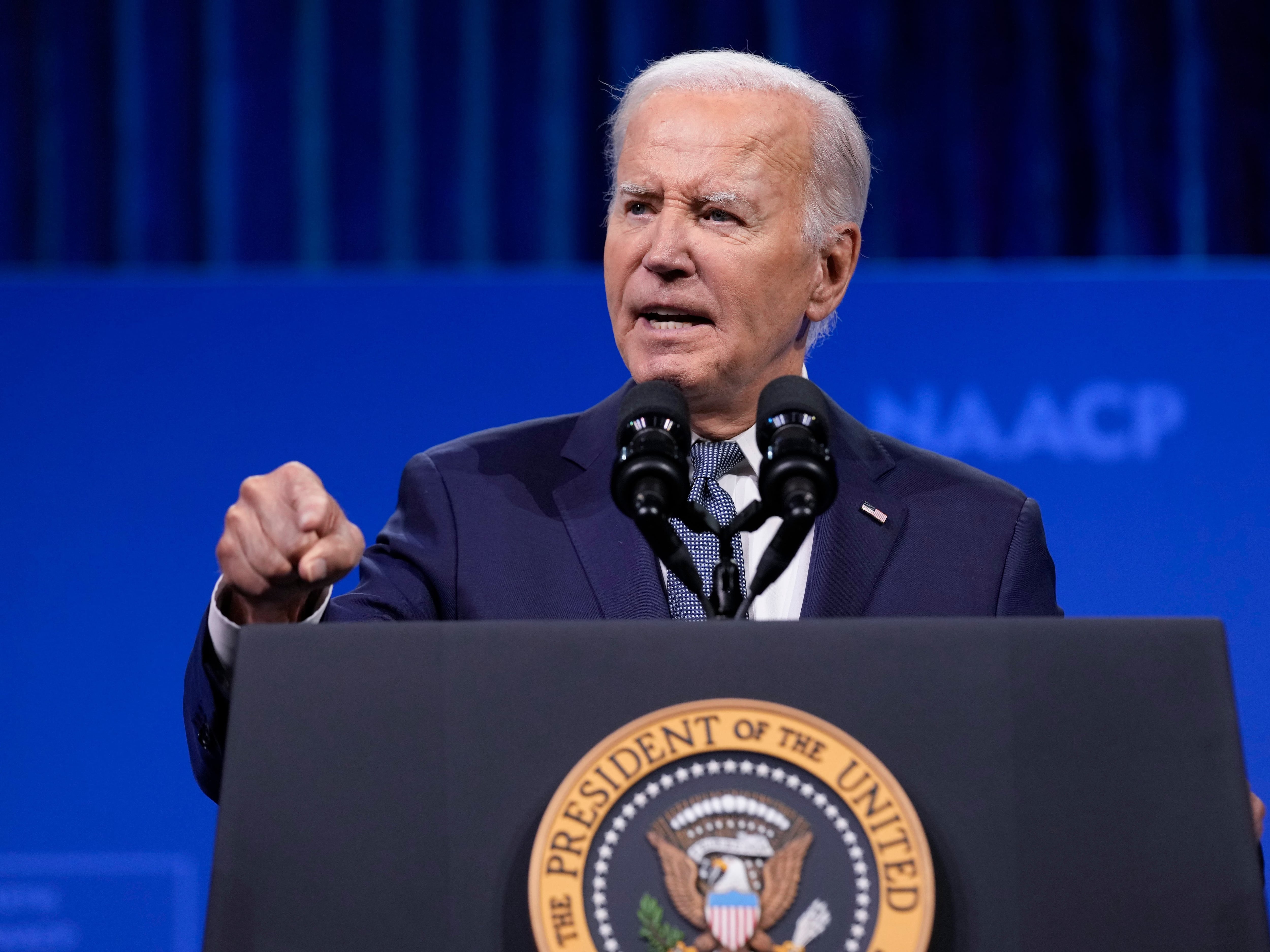 Isolated Biden facing growing pressure to withdraw from presidential race