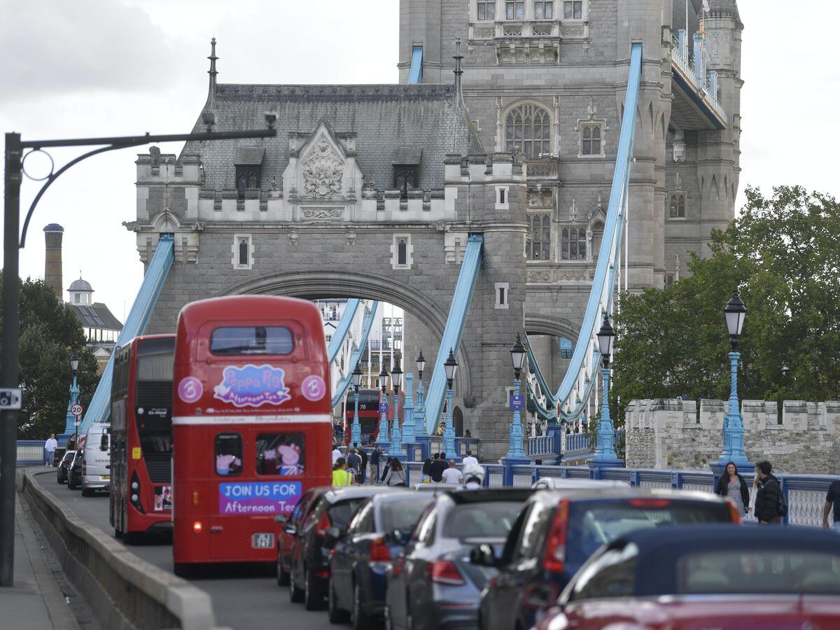 Traffic in central London gridlocked after Tower Bridge stuck open