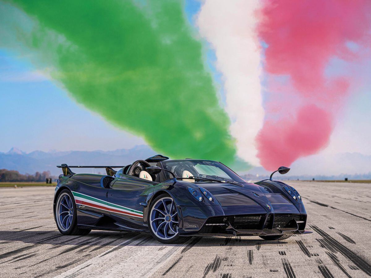 Pagani huayra tricolore