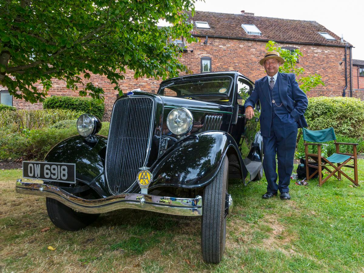 Thousands celebrate Bewdley's popular 1940s-themed Cherry Fair ...