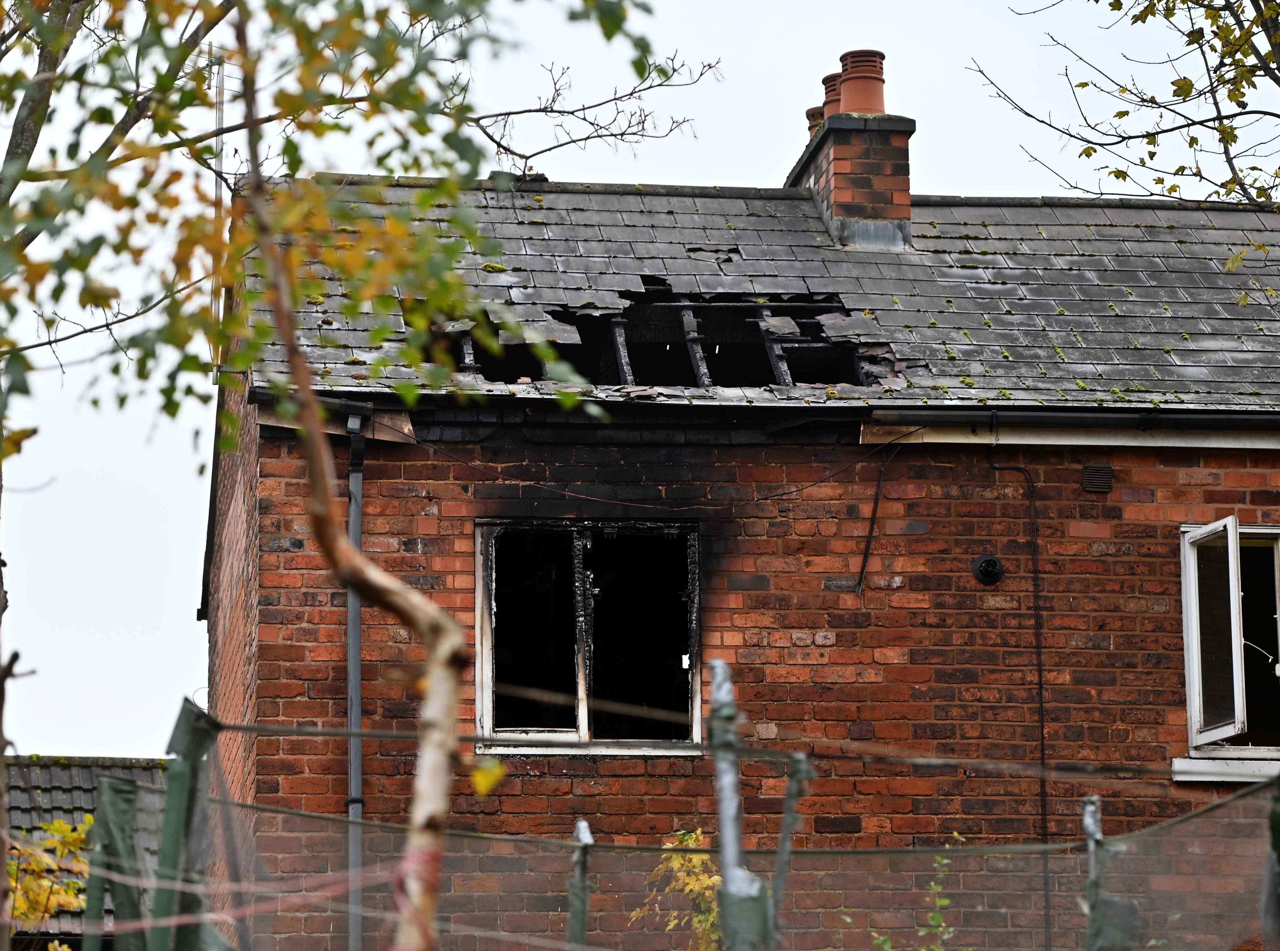 Police issue update on cause of Walsall flat blaze where man found dead 
