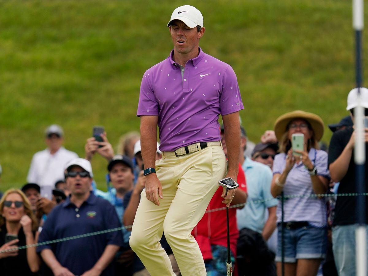 Rory McIlroy in contention down final stretch of 121st US ...