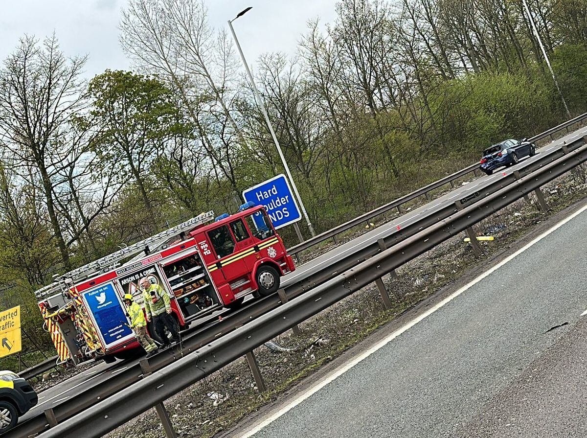 Crashes In Both Directions Of M6 Lead To Long Queues With One Car Left ...