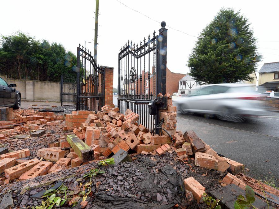 Teenage driver killed as car hits wall on Essington Road Express