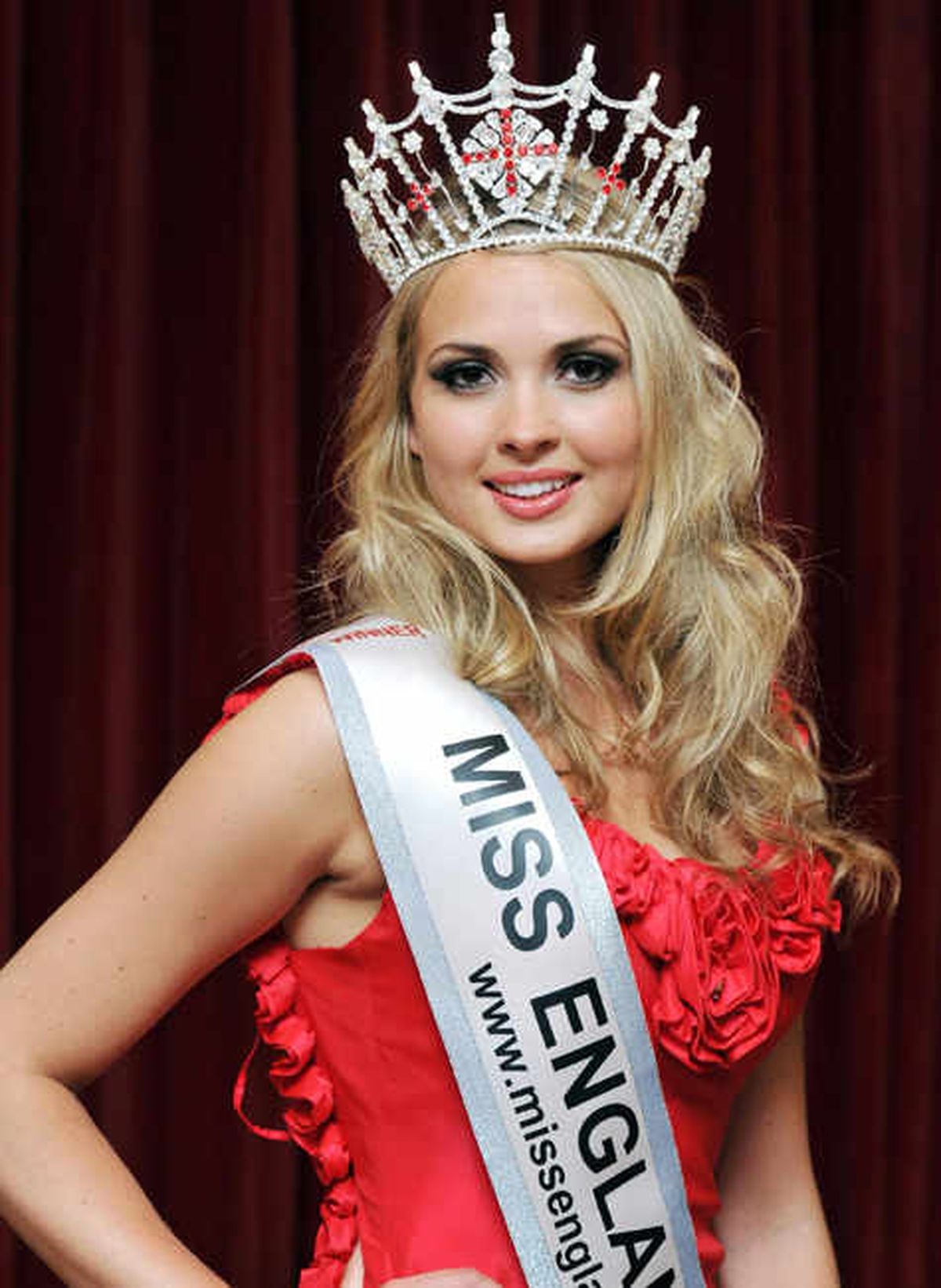 Midland beauties lose out in Miss England final Express & Star