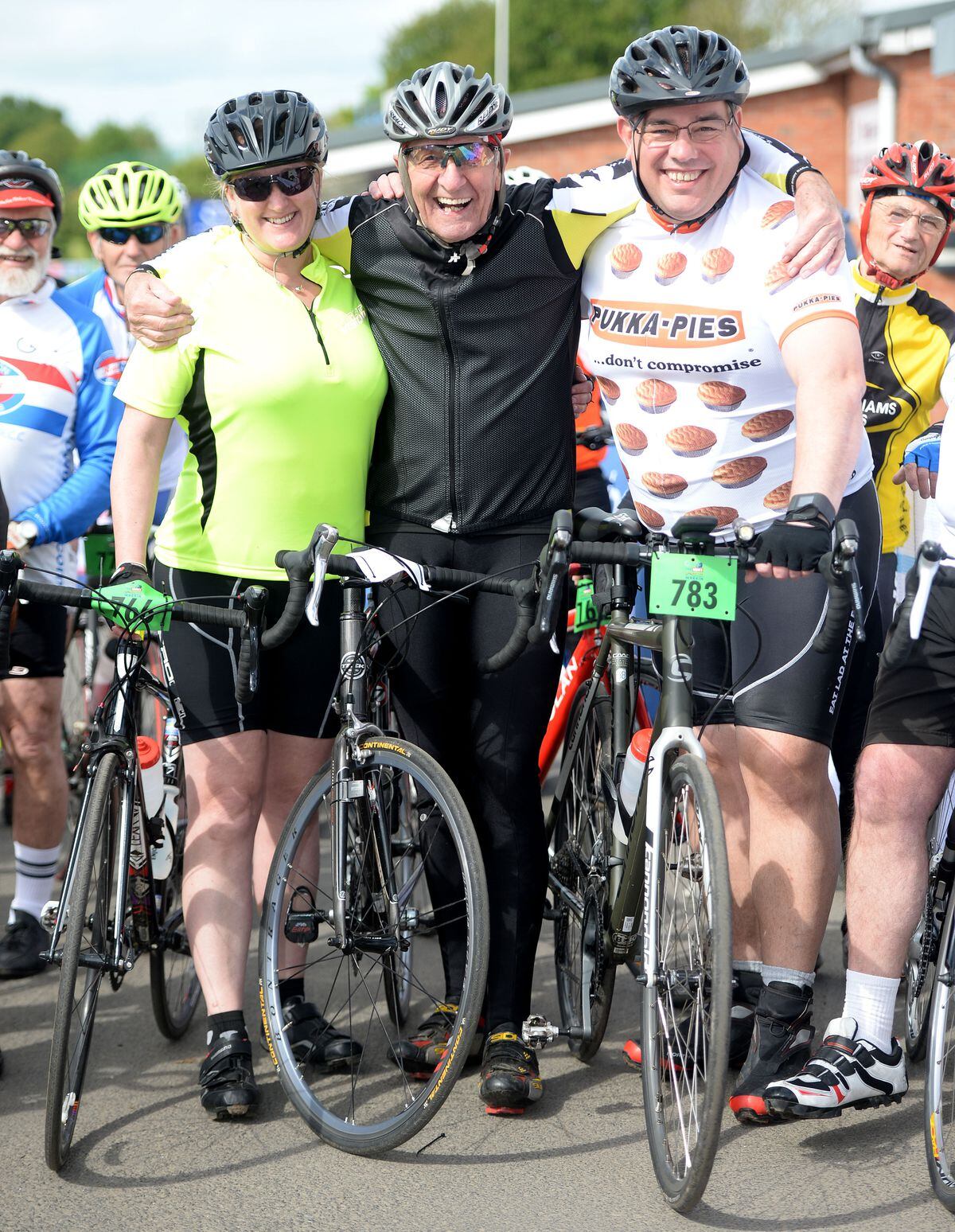 Hundreds turnout for charity cycling challenge | Express & Star