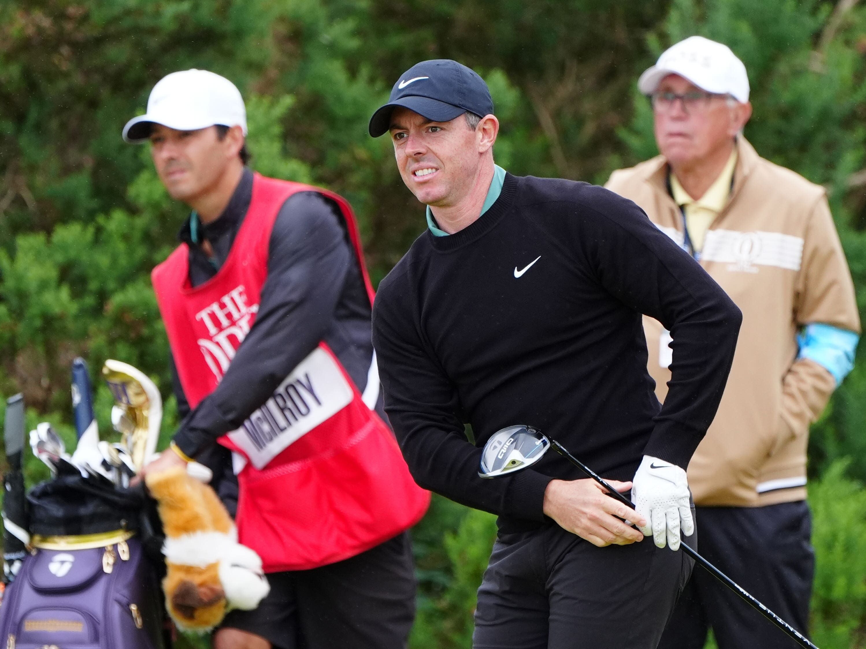 Rory McIlroy and Bryson DeChambeau at wrong end of Open leaderboard on day one