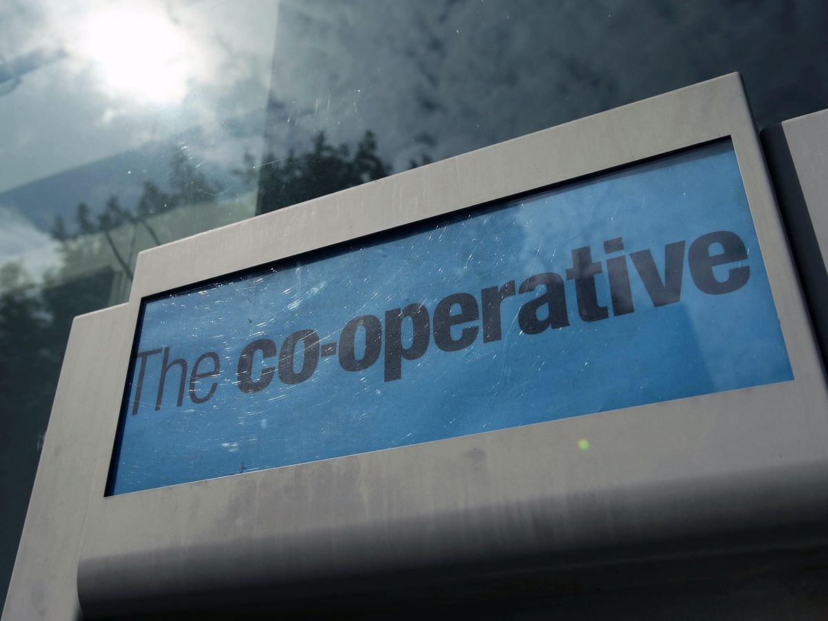 co-operative-bank-to-cut-350-jobs-and-close-branches-as-low-interest