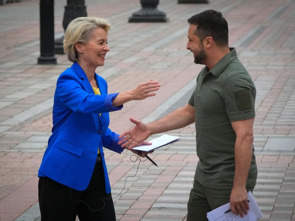 Ukrainian President Volodymyr Zelensky and European Commission President Ursula von der Leyen meet in Kyiv