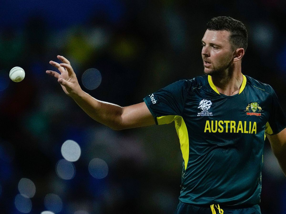 Getting England out of the World Cup is in Australia’s best interest – Hazlewood