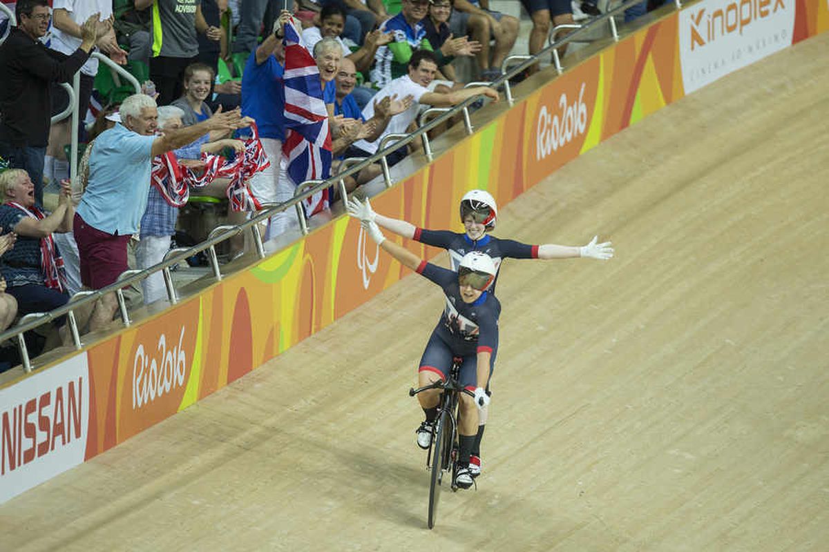 Rio Paralympics: Halesowen's Helen Scott And Sophie Thornhill Win Track ...