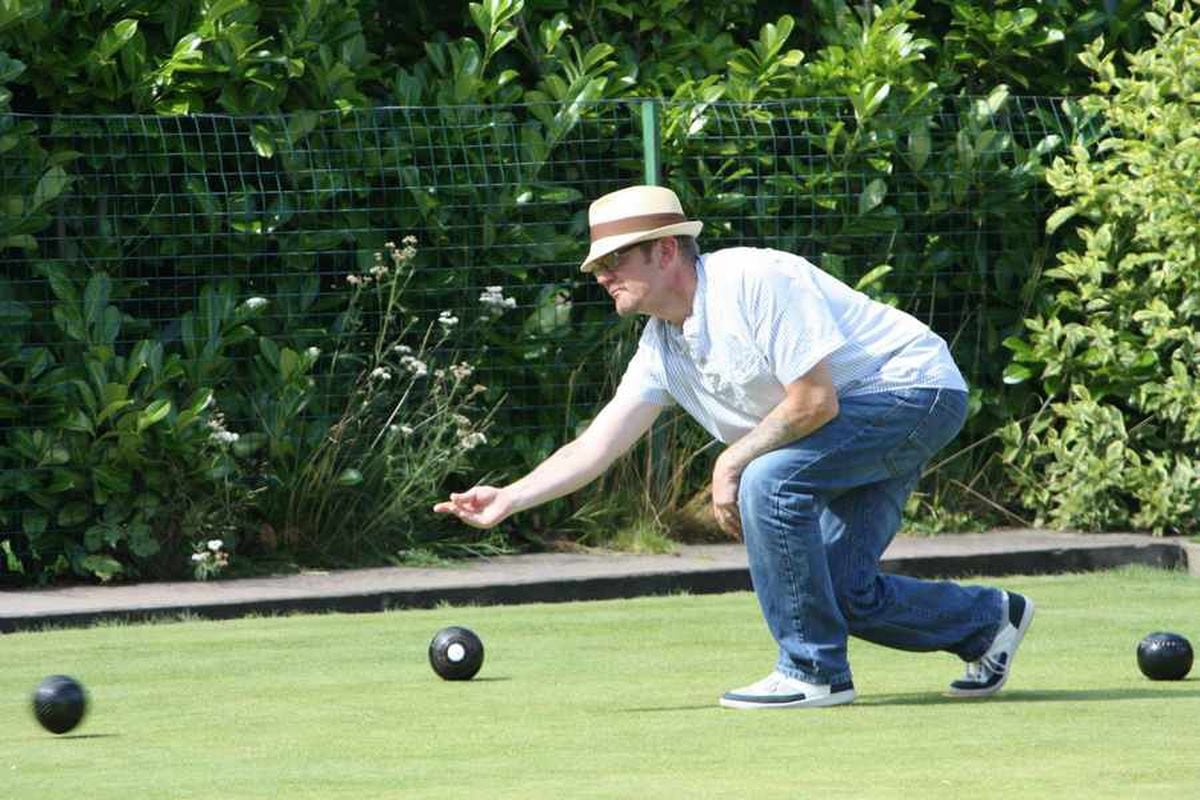 Coseley Athletic Bowling Club Express & Star