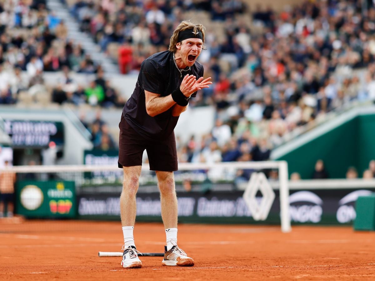 French Open day six: Andrey Rublev melts down, Andy Murray and Dan Evans bow out