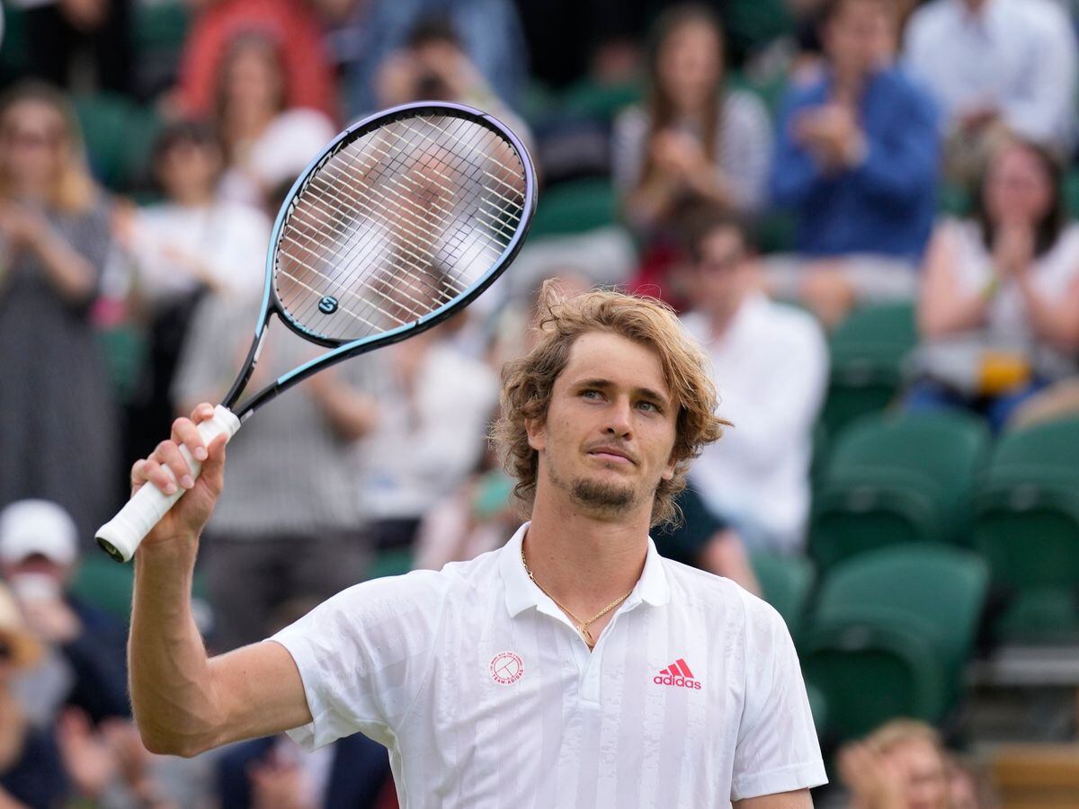 Alexander Zverev claims comeback victory to reach fourth round at