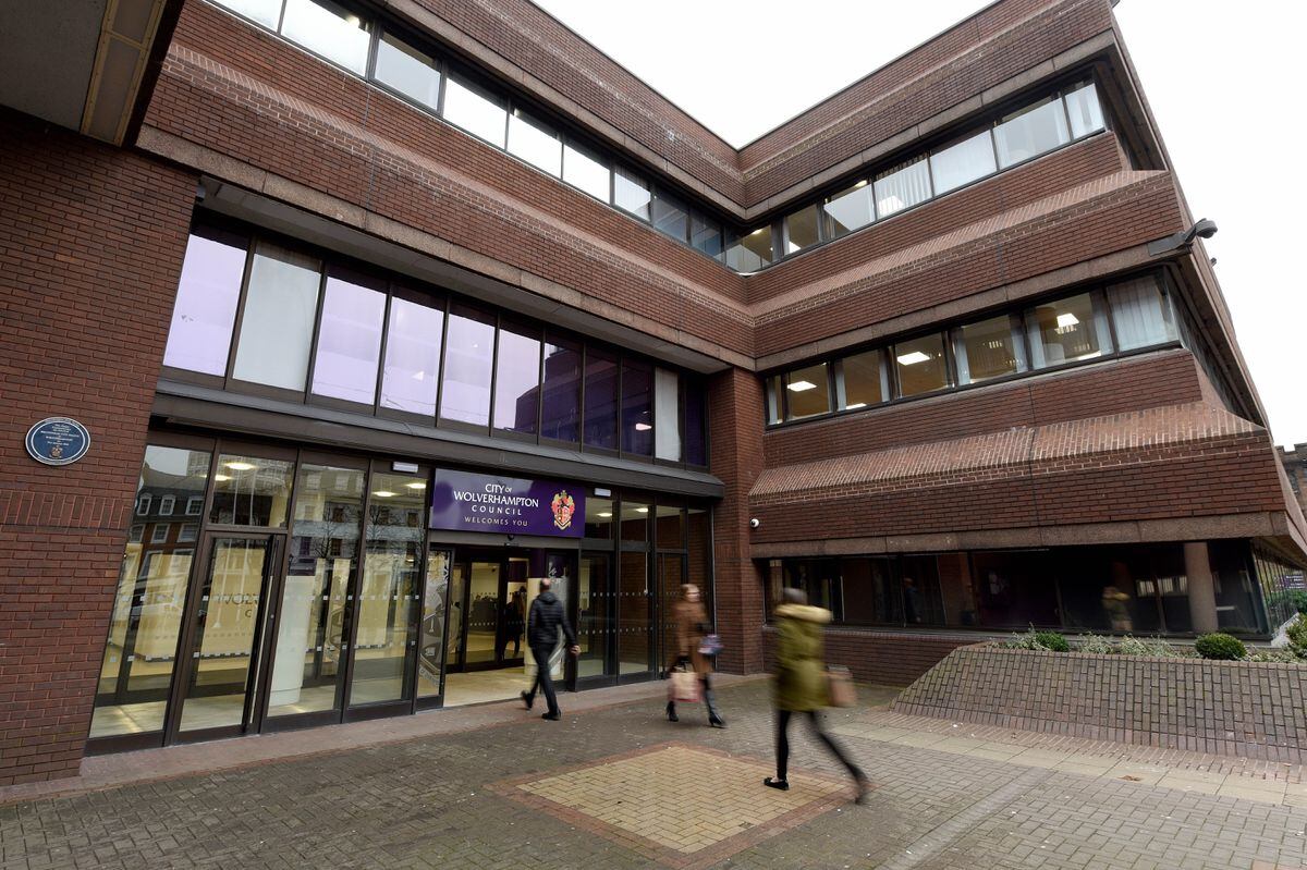 civic-centre-closes-in-wolverhampton-express-star