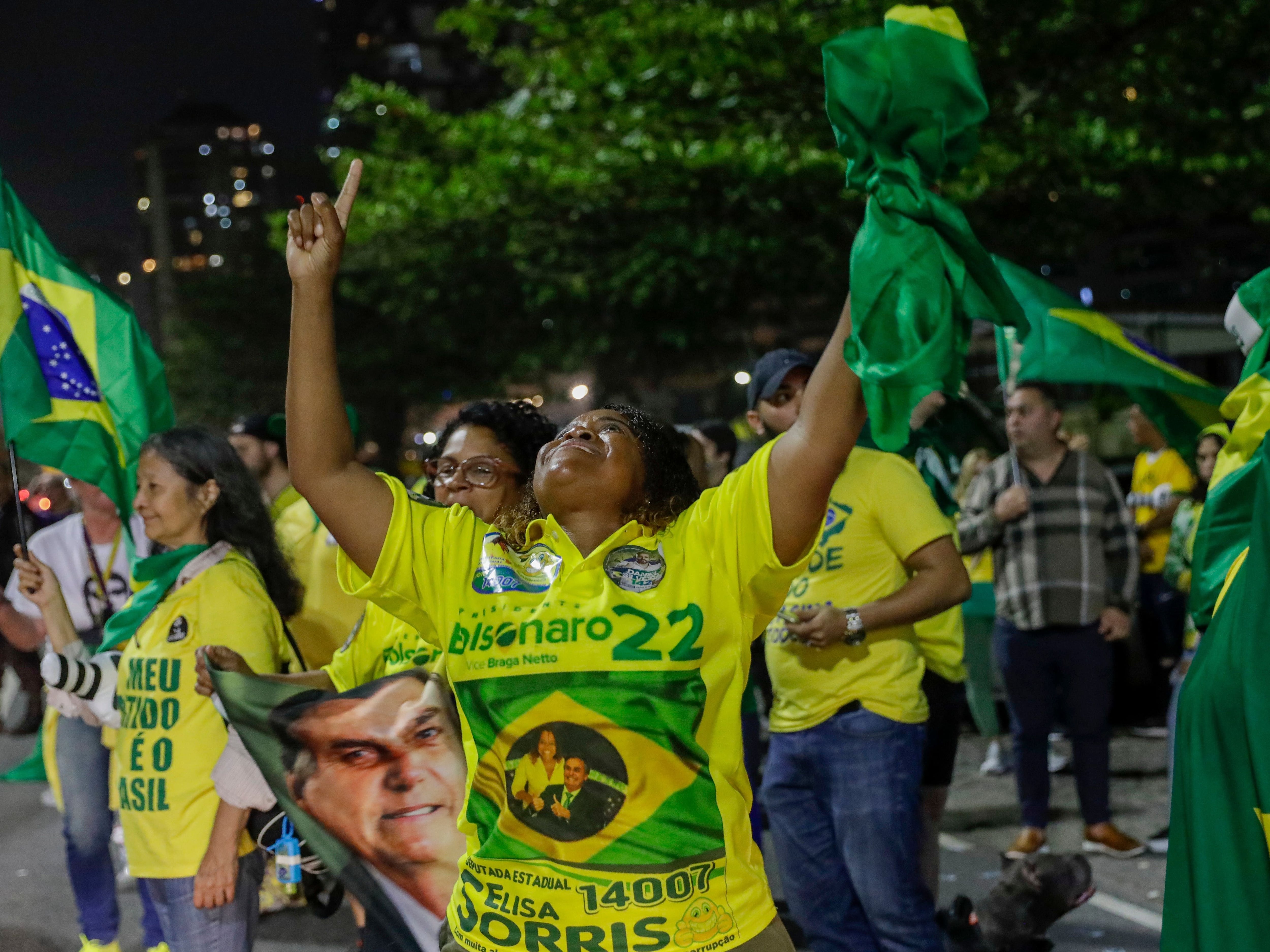 Bolsonaro and Lula appear headed for run-off in Brazil’s polarised election race