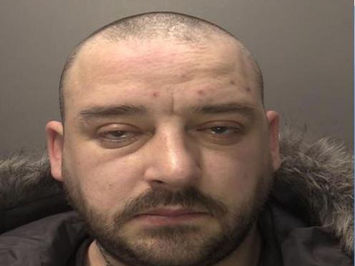 Man Wanted On Suspicion Of Robbing 'large Amount Of Cash And Cigarettes ...