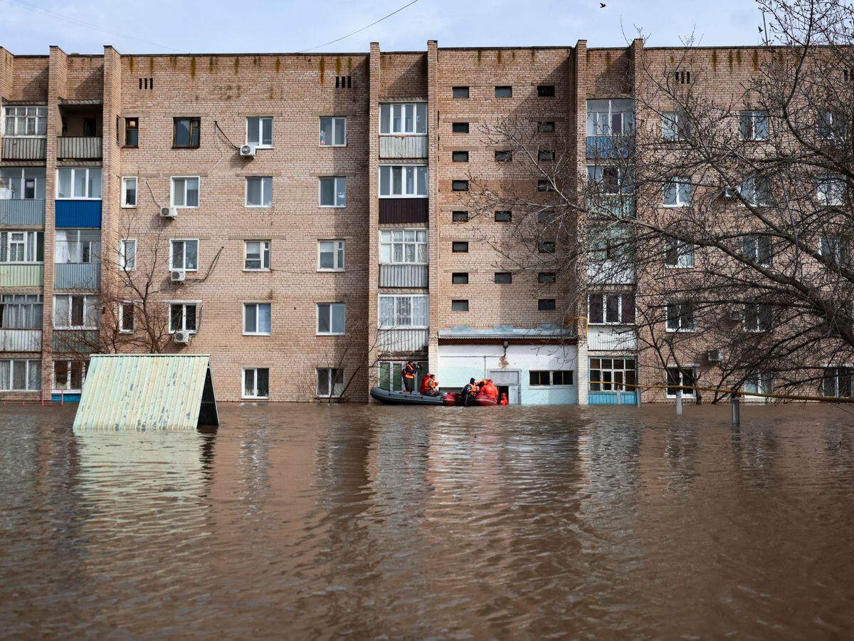 More Homes Flooded In Russian Region Bordering Kazakhstan As River