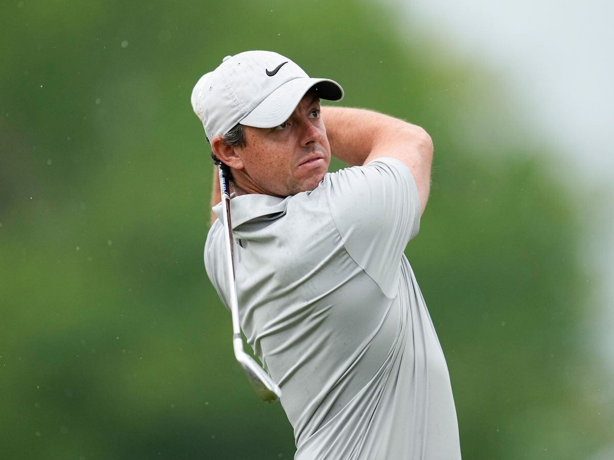 Rory McIlroy Scrambles To Stay In Contention At US PGA Championship ...