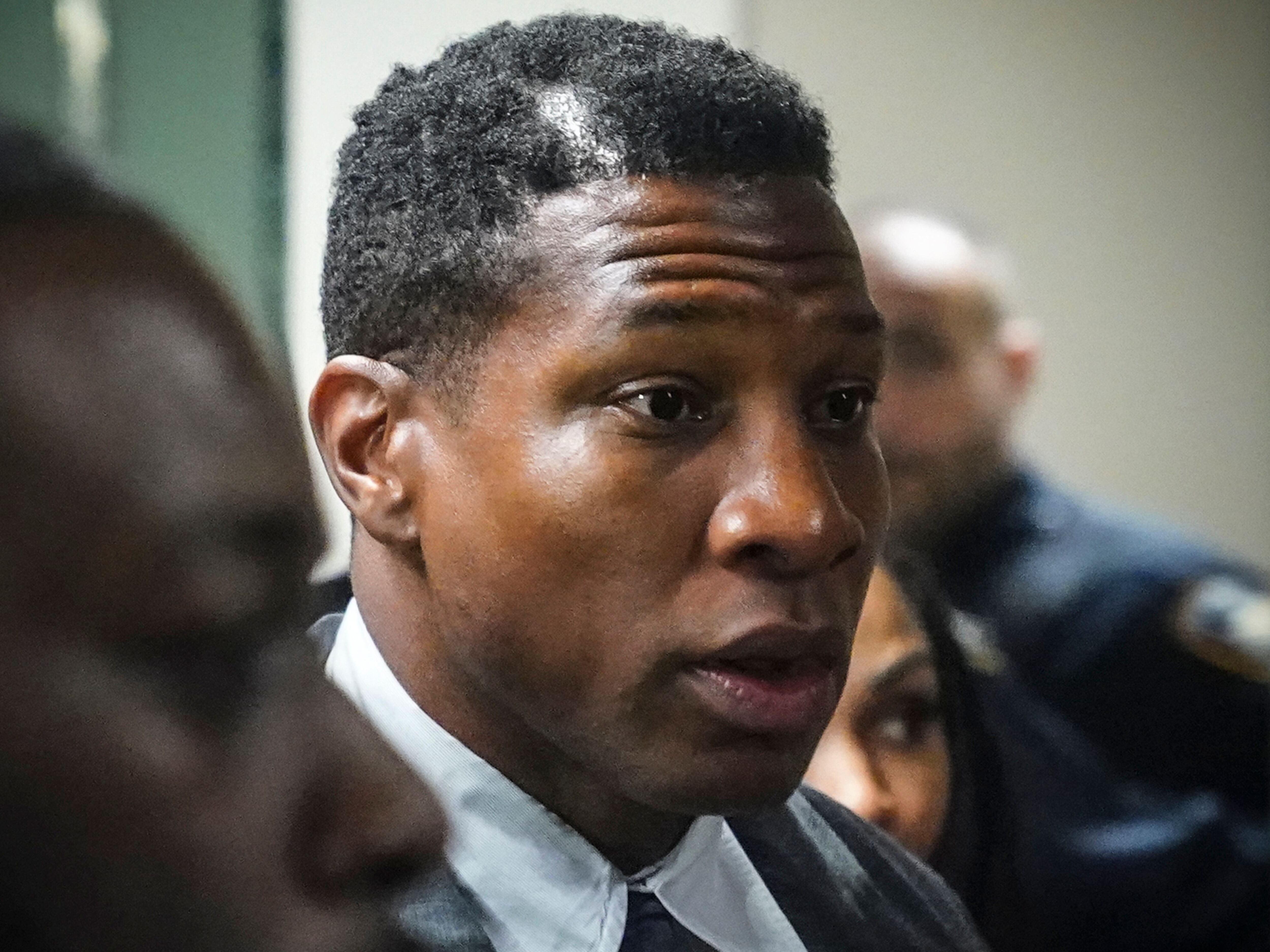 Jurors hear closing arguments in domestic violence trial of Jonathan Majors